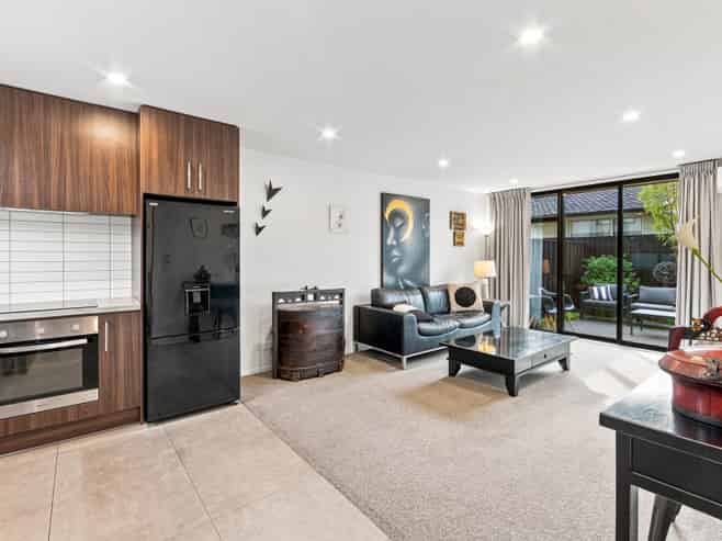 6/91 Springfield Road, Saint Albans