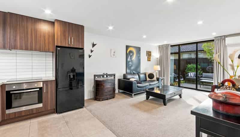 6/91 Springfield Road, Saint Albans