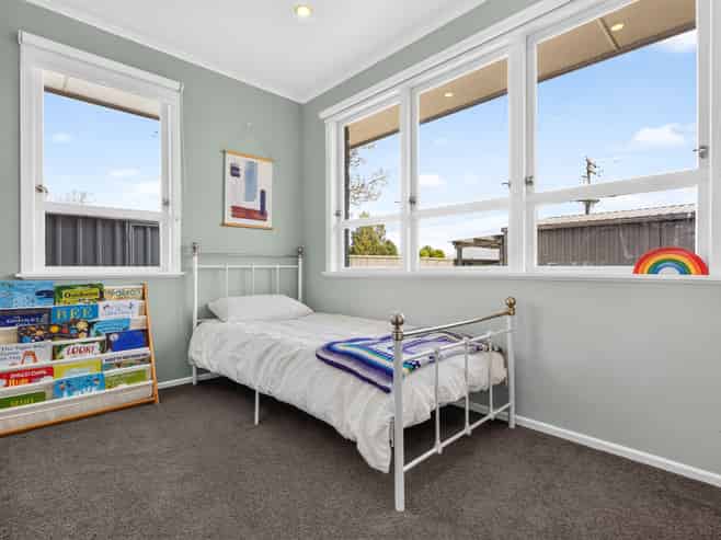 2/34 Tamatea Road, Richmond Heights