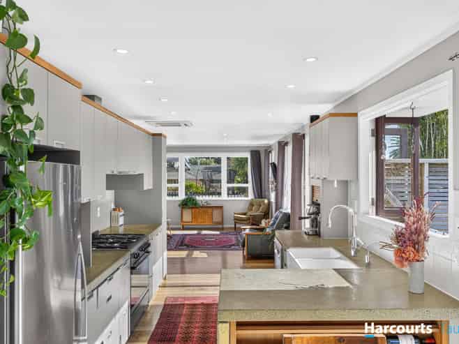 2/34 Tamatea Road, Richmond Heights
