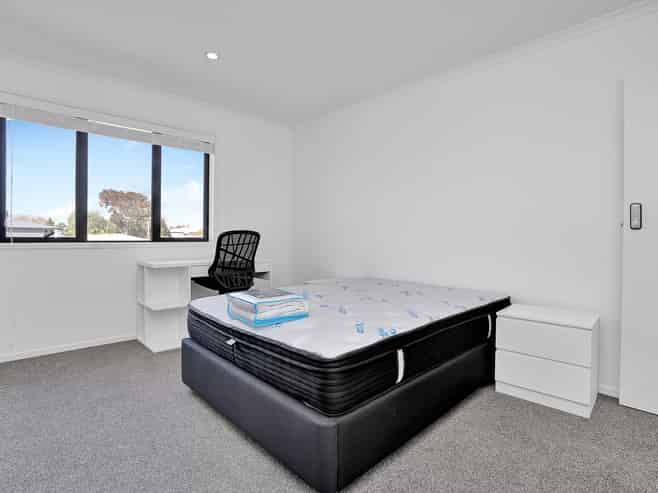 4C/3 Snead Place, Hamilton East