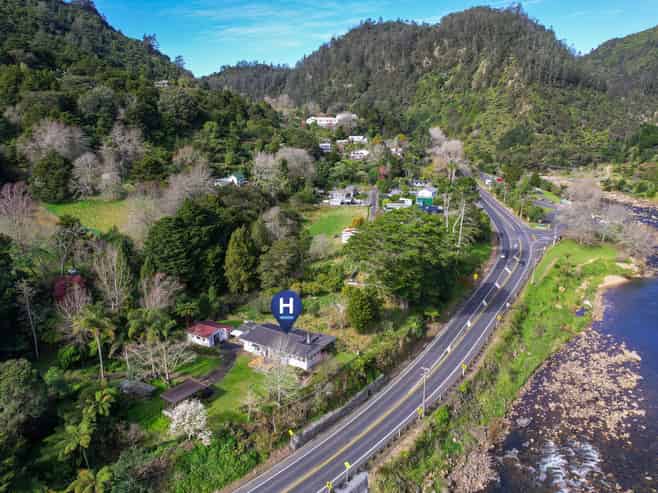 4 & 6 Bush Street, Karangahake