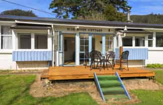 4 & 6 Bush Street, Karangahake