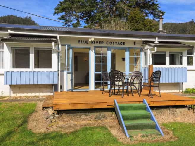 4 & 6 Bush Street, Karangahake