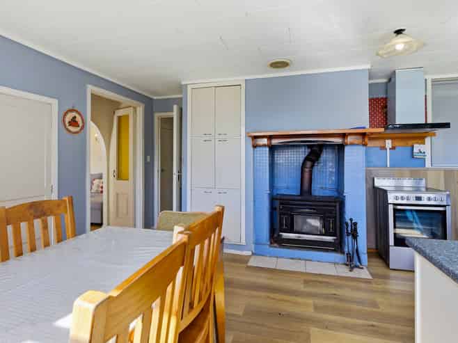4 & 6 Bush Street, Karangahake