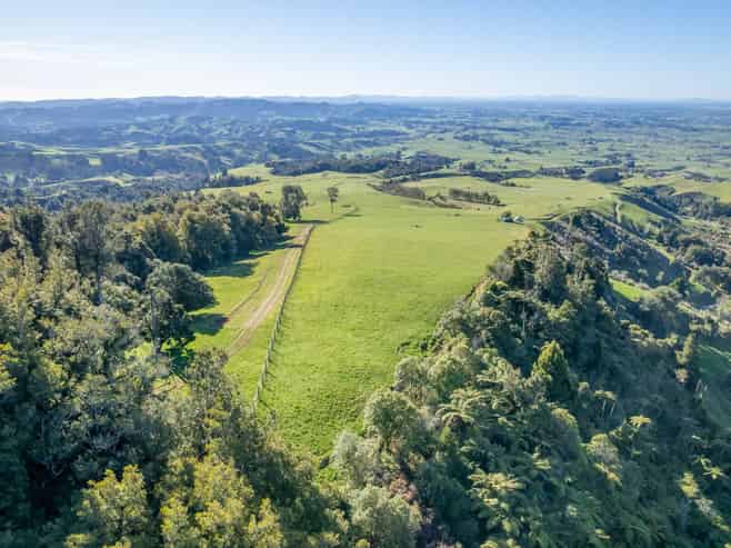 416 Corcoran Road, Te Pahu