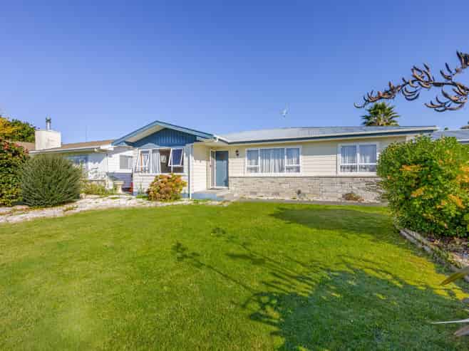 41 James Foley Avenue, Pirimai