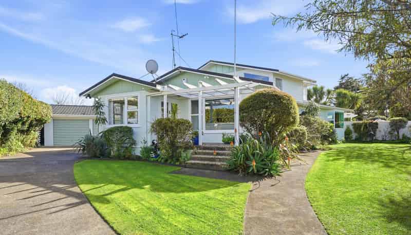 5 Eaton Crescent, Otamatea
