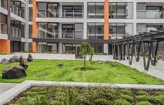 504/10 Lion Place, Epsom
