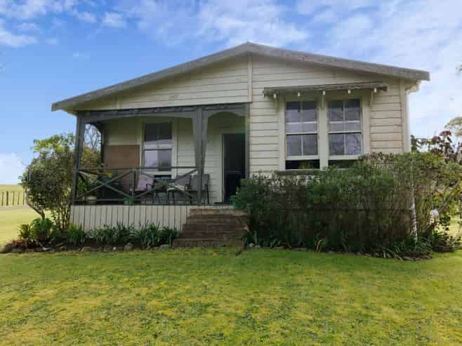 2192 Omana Road, Pukehuia