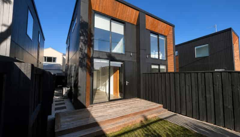98 Canon St, Saint Albans