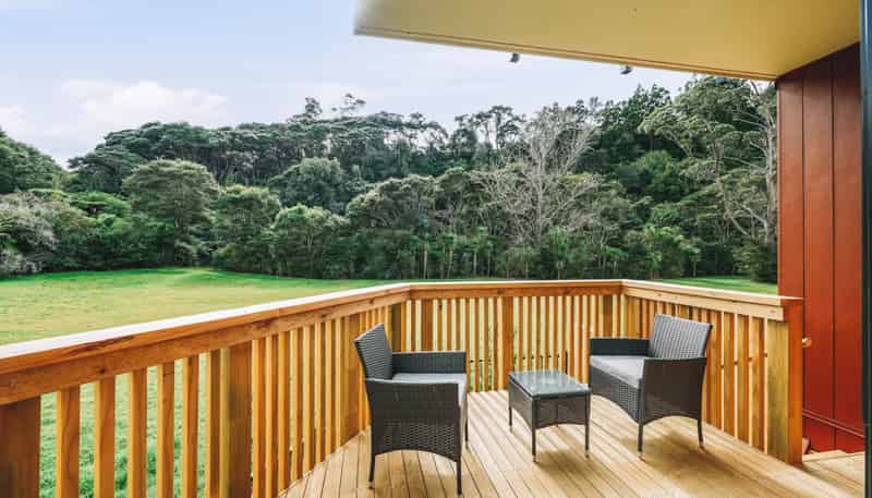 9/8-10 Lowtherhurst Road, Massey