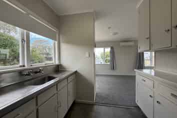 Auckland - Address withheld