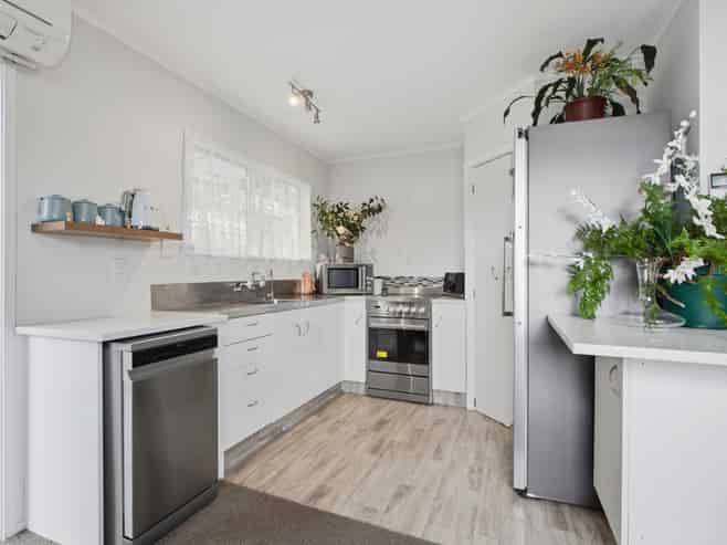 211A Range Road, Papamoa