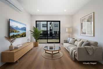 17 Maita Ma Place, Stanmore Bay