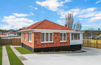 42 Coxhead Road, Manurewa