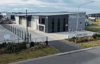 High Spec Industrial Facility – Exceptionally Presented