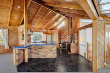 209 Browns Beach Road, Manutuke