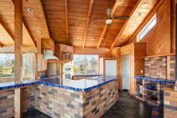 209 Browns Beach Road, Manutuke