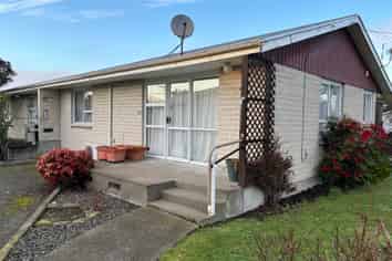 A/6 Raglan Street, Lansdowne
