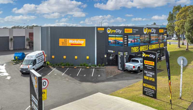 B/3 William Pickering Drive, Albany