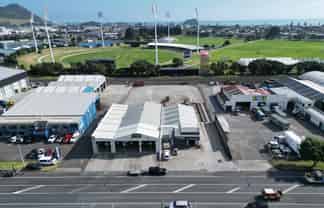 Drive Through Facility Central Mount