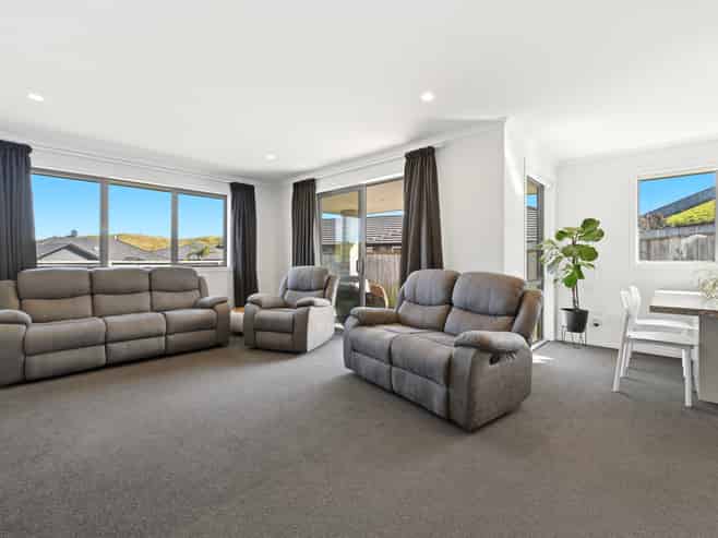 1 Antrim Glade, Welcome Bay