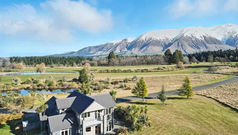 21 Coleridge Road, Windwhistle