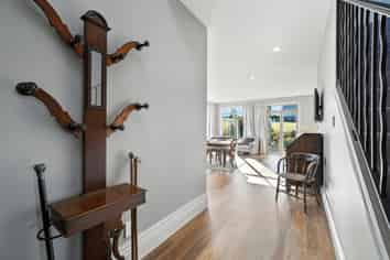 21 Coleridge Road, Windwhistle