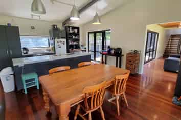 2a Second View Avenue, Beachlands