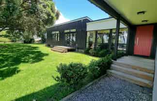 2a Second View Avenue, Beachlands