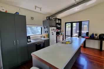2a Second View Avenue, Beachlands