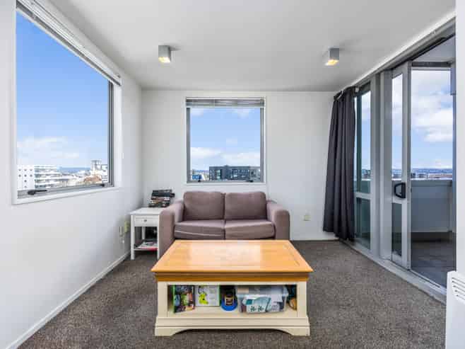 12J/15 City Road, Auckland Central