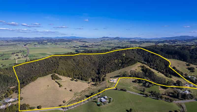 1261 Hukerenui Rd, Hukerenui