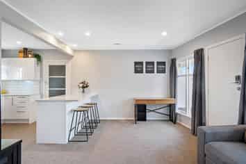 15B LANDSCAPE ROAD, Pukekohe