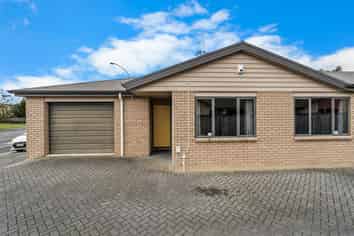 127 A-E Massey Street, Frankton