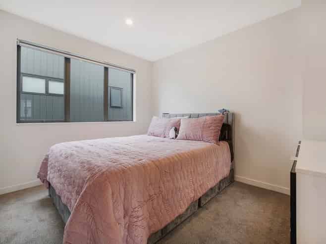 7/57 Kervil Avenue, Te Atatu Peninsula