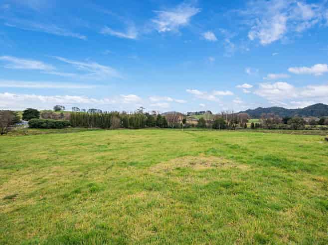 Lot 1&2/79 Tavinor Road, Otaika
