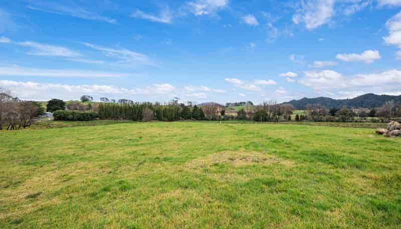 Lot 1&2/79 Tavinor Road, Otaika