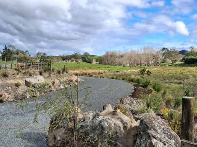 Lot 1&2/79 Tavinor Road, Otaika