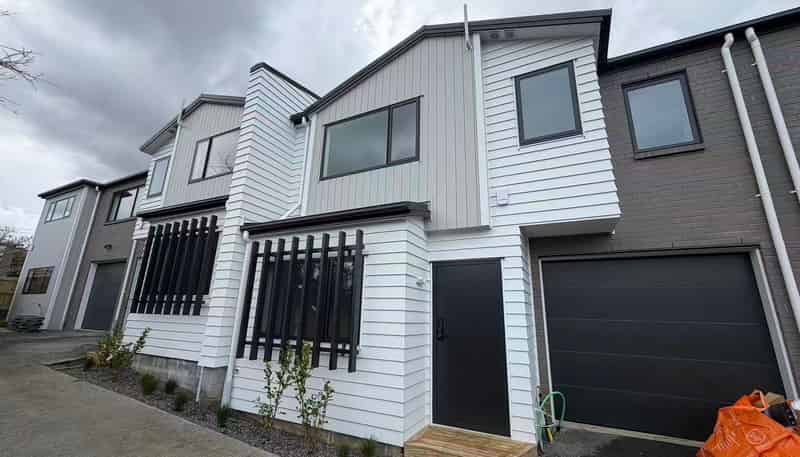 8 Waiohua Road, Greenlane
