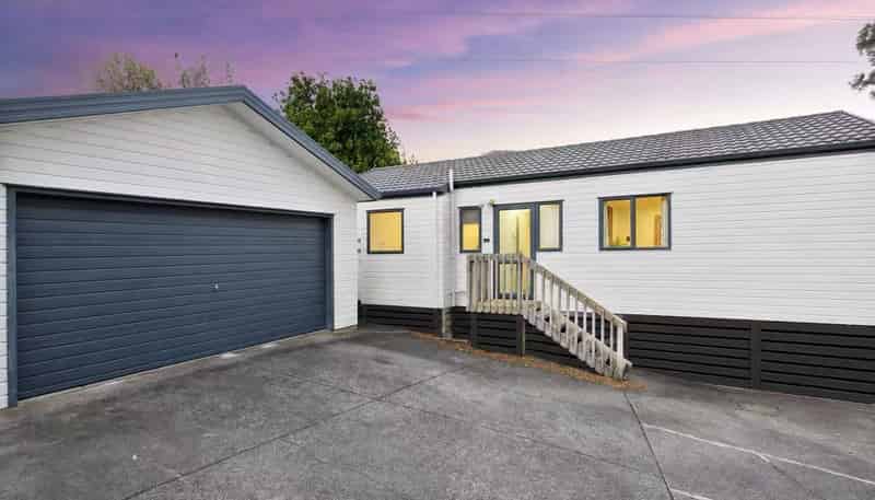 18A Poto Street, Te Atatu South