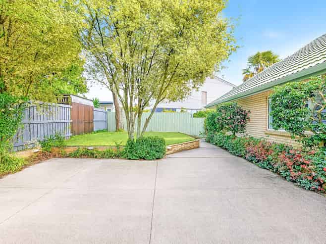 271A Clarkin Road, Fairfield