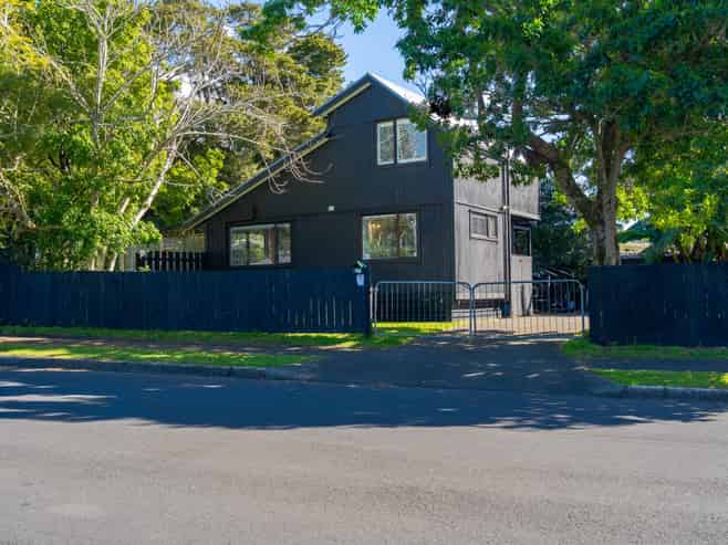 1 Amber Drive, Tikipunga