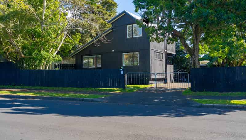 1 Amber Drive, Tikipunga