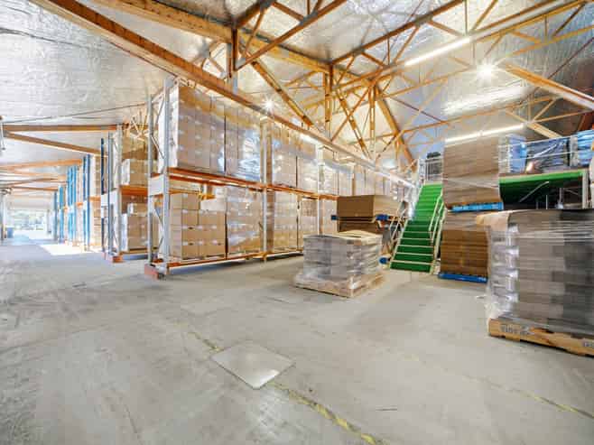 Standout industrial with versatile features