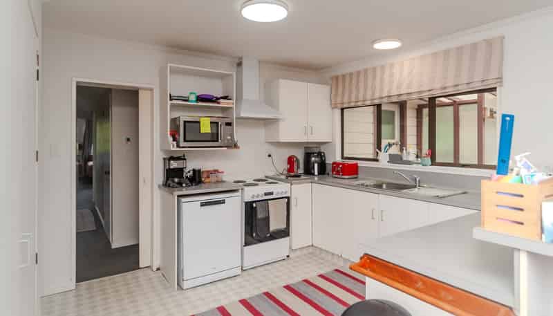 60 Acacia Avenue, Maungaraki