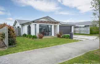 37 Gum Spear Road, Takanini