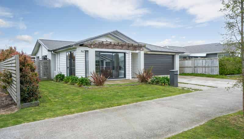 37 Gum Spear Road, Takanini