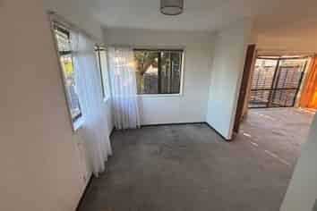 2/56 Cherry Road, Bucklands Beach